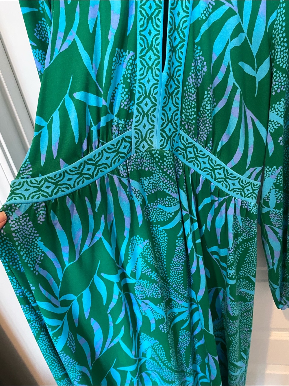 Lilly Pulitzer Teal & Aqua Leaf-Print Long dress - Picture 6 of 12